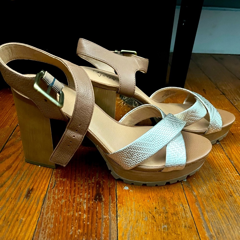 Womens heels